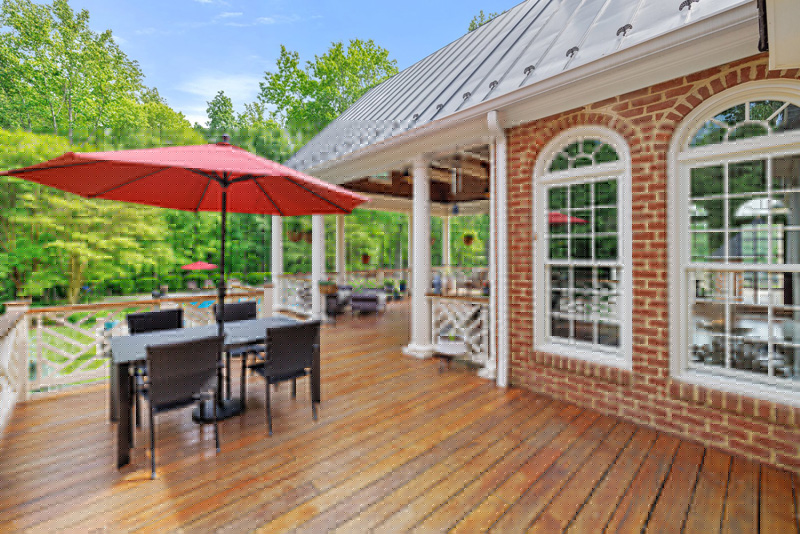 Kent family room