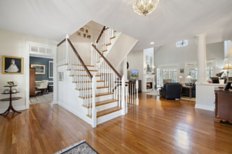 Lowe dining room