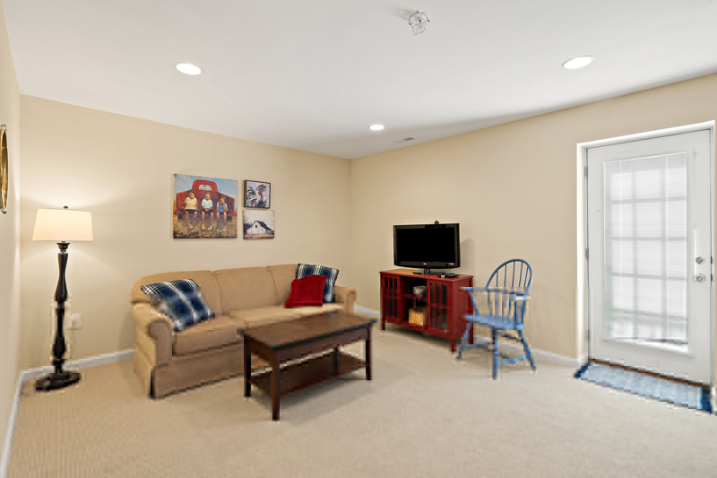 Reidy master bedroom